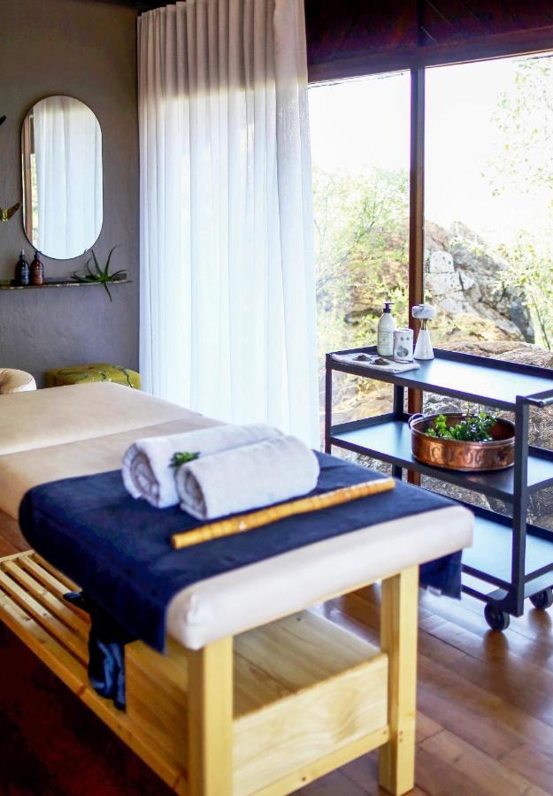 Madikwe Hills Private Game Lodge มาเดิคเวเกมรีเซิร์ฟ ภายนอก รูปภาพ