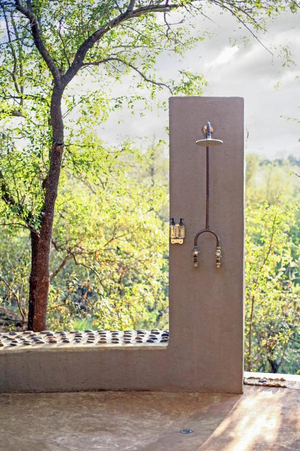 Madikwe Hills Private Game Lodge มาเดิคเวเกมรีเซิร์ฟ ภายนอก รูปภาพ